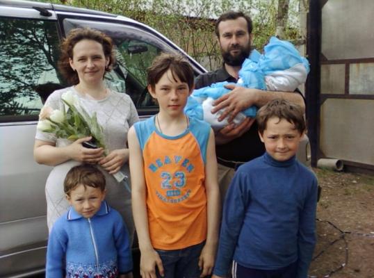 Фото для Многодетной семье трудно выплачивать кредит