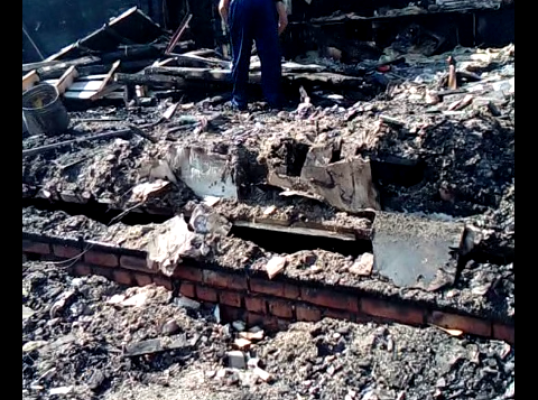 Фото для Сгорел дом в селе Розовка Омского района