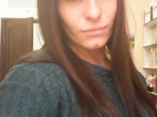 Фото для Молодая мать-одиночка