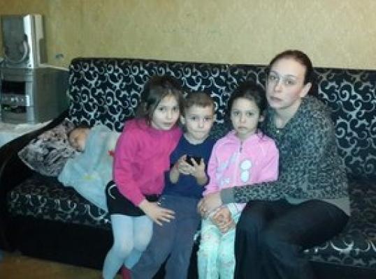 Фото для Нужна помощь многодетной маме на оплату жилья