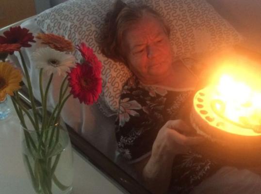 Фото для Помощь инвалидам и людям, попавшим в трудные ситуации